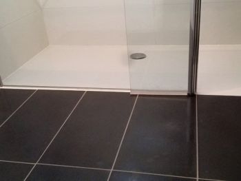 De la baignoire à la douche...